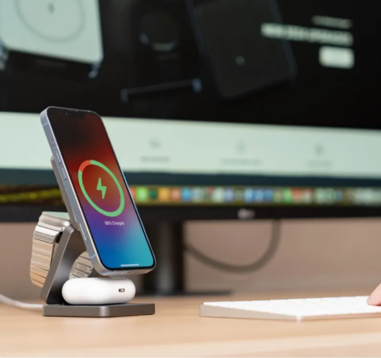 3-in-1 Magnetic Wireless Charger – 15W Fast Charge for iPhone, AirPods & Apple Watch